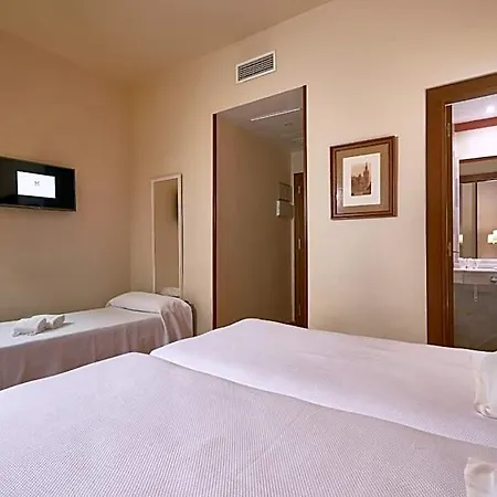 Hotel Murillo 2*